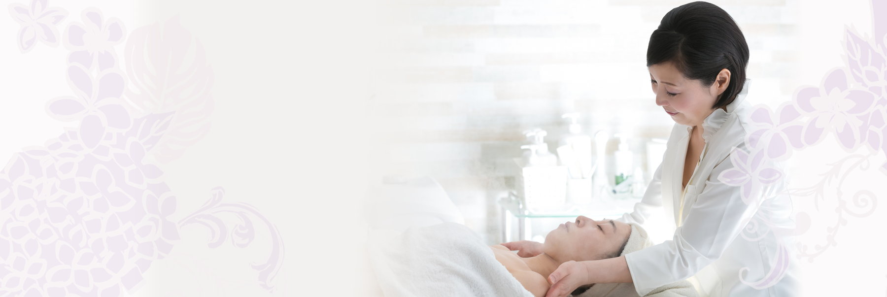 恵子さん施術写真